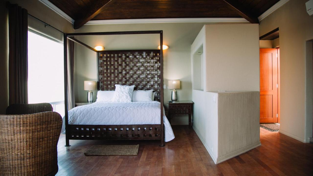Casa Natalie Hotel Ensenada Bagian luar foto