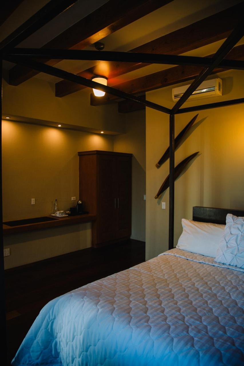Casa Natalie Hotel Ensenada Bagian luar foto